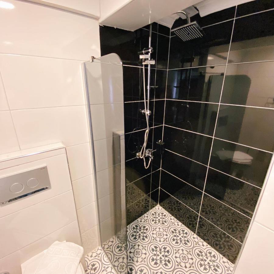 Nefis Otel 2*